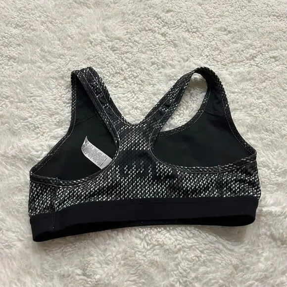 Nike Womens Sports Bra Logo Black Multicolor Sz XS Preppy Cheer Sports - Picture 2 of 4